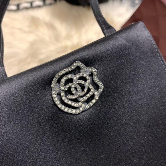 ❌SOLD ❌Vintage Chanel camellia satin mini handle bag - Picture 11 of 13